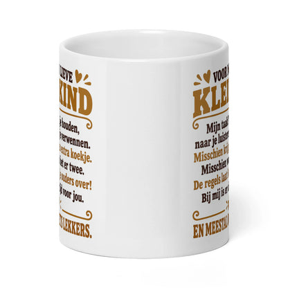 3d effect, viewed from the front looking down, no handle visible.